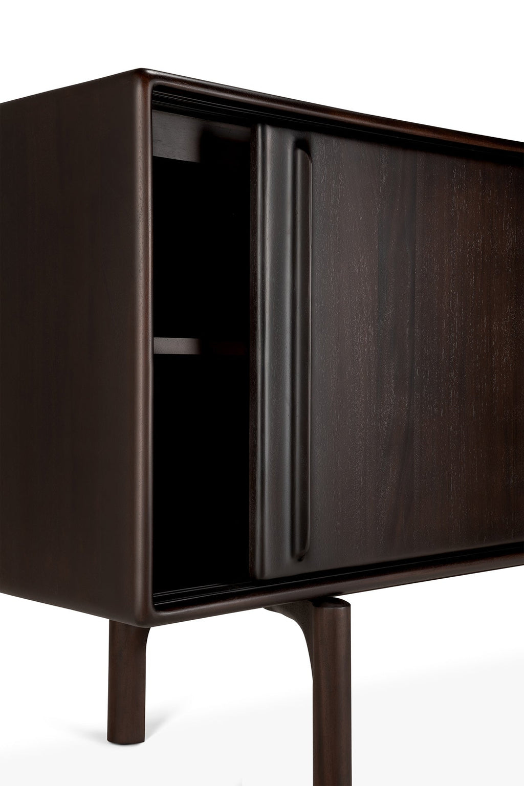 Buffet 2 portes en acajou massif d'inspiration vintage avec bords incurvés et pieds surélevés pour salon