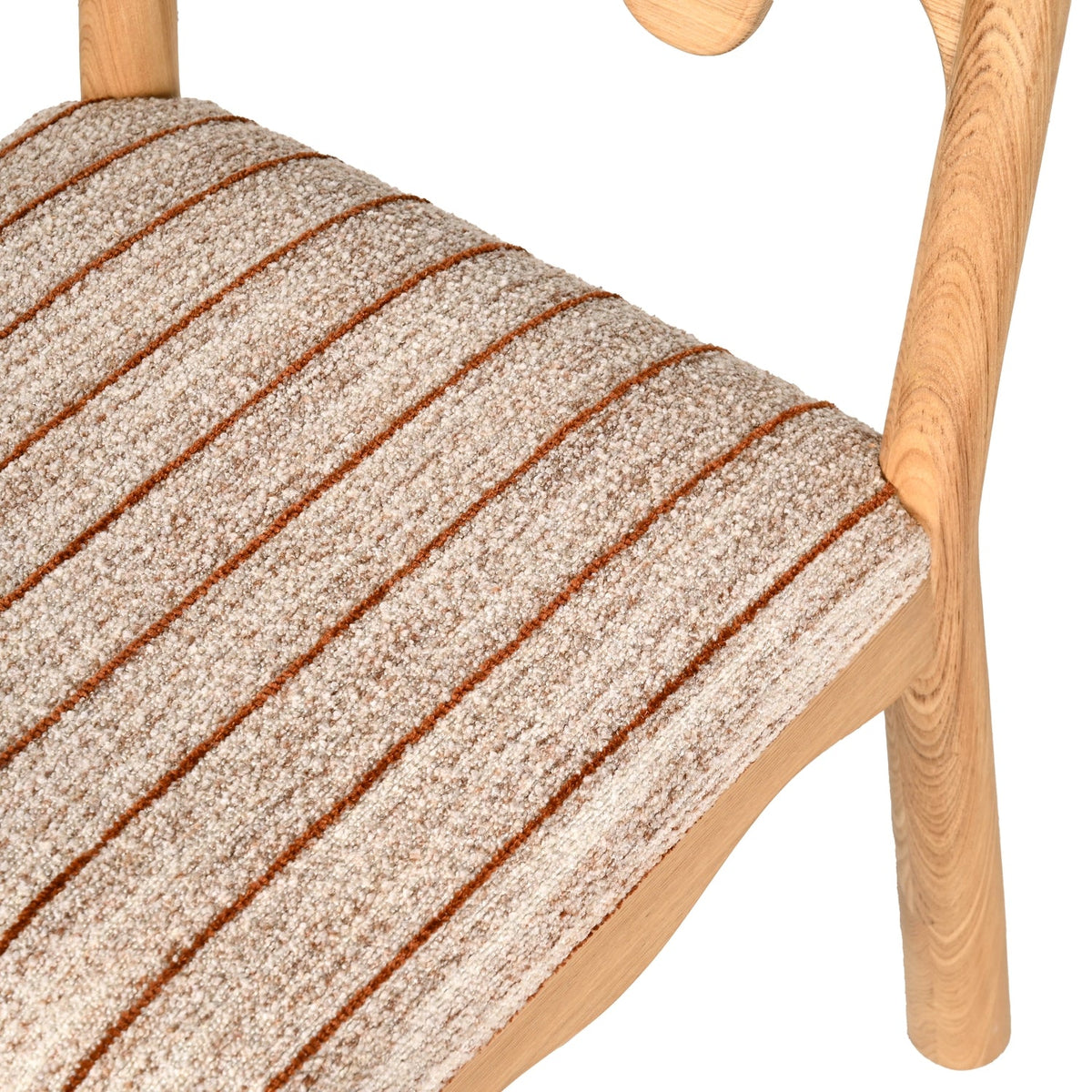 Chaise de salle à manger capitonnée d'inspiration vintage avec dossier arqué et pieds fuselés pour salle à manger