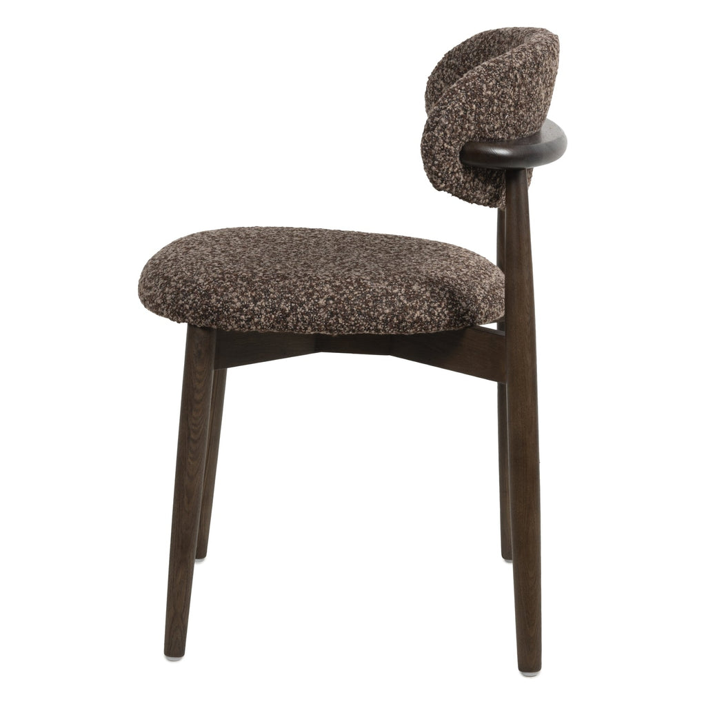 Chaise de salle à manger classique en bois massif avec assise rembourrée et silhouette raffinée