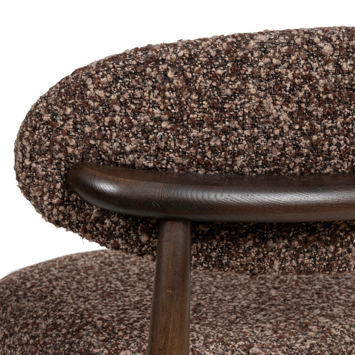 Chaise de salle à manger classique en bois massif avec assise rembourrée et silhouette raffinée